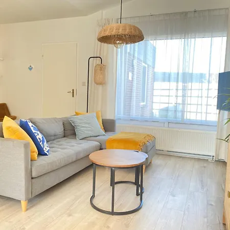 Happy House By Interhome